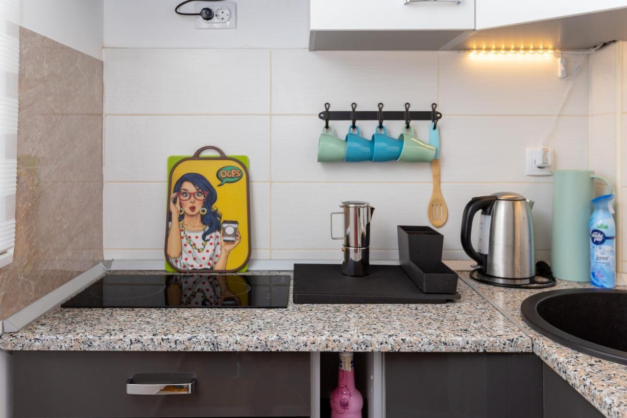 Apartment Self Check In 00-24 Mm Belgrado Exterior foto